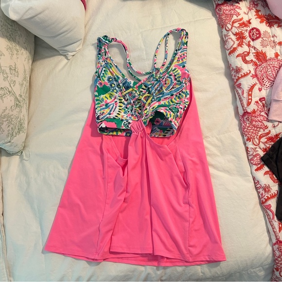 Crown and Ivy tank - Picture 2 of 3